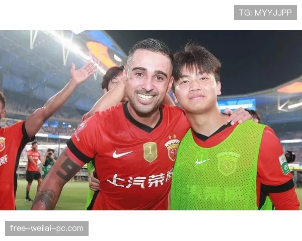 上海海港近期联赛表现稳健，阵容轮换展现深度